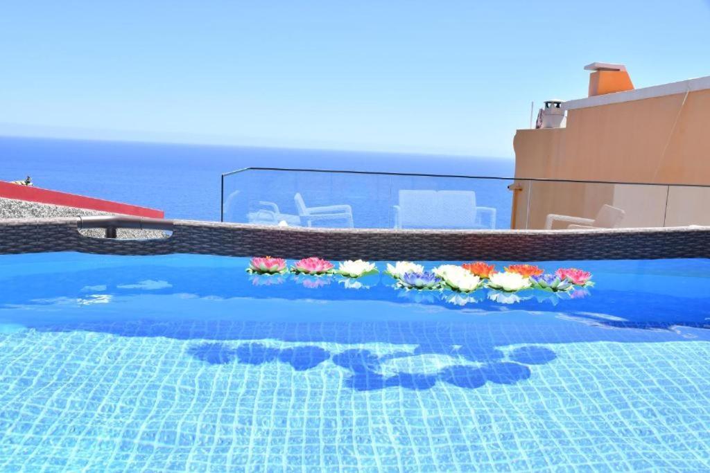 شقة Guestready - Sonho Dos Avos II Câmara de Lobos المظهر الخارجي الصورة